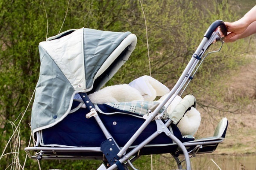 Под Волгоградом при загадочных обстоятельствах умерла мама 3-летнего ребенка