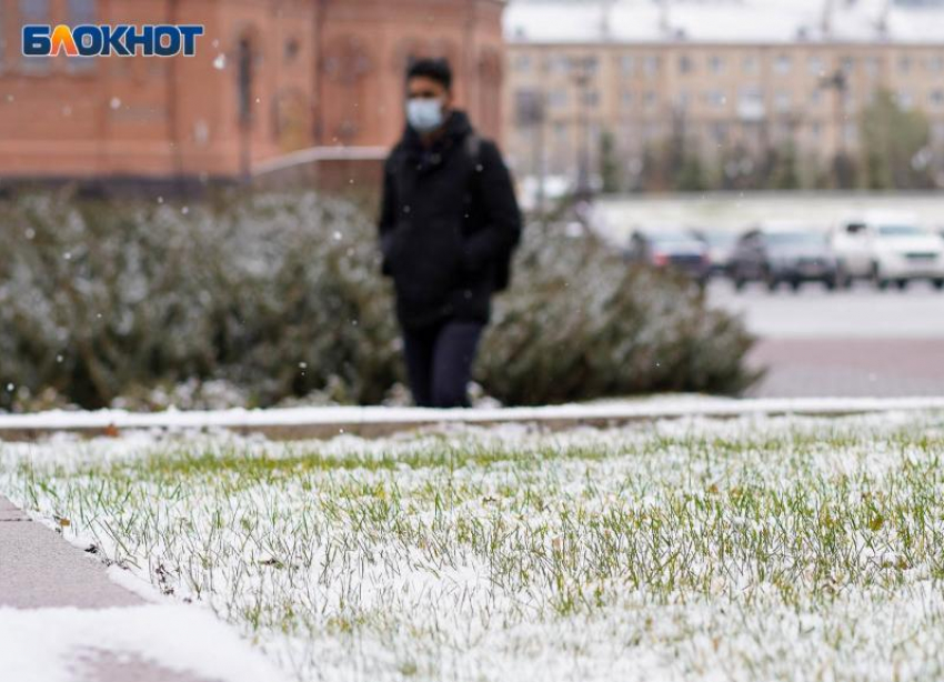Воскресное утро порадует волгоградцев легким снегопадом