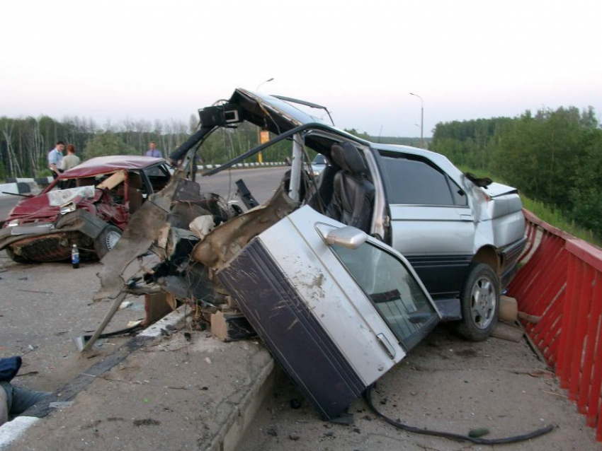 Выходные в Волгограде: 36 аварий, 50 пострадавших и двое погибших