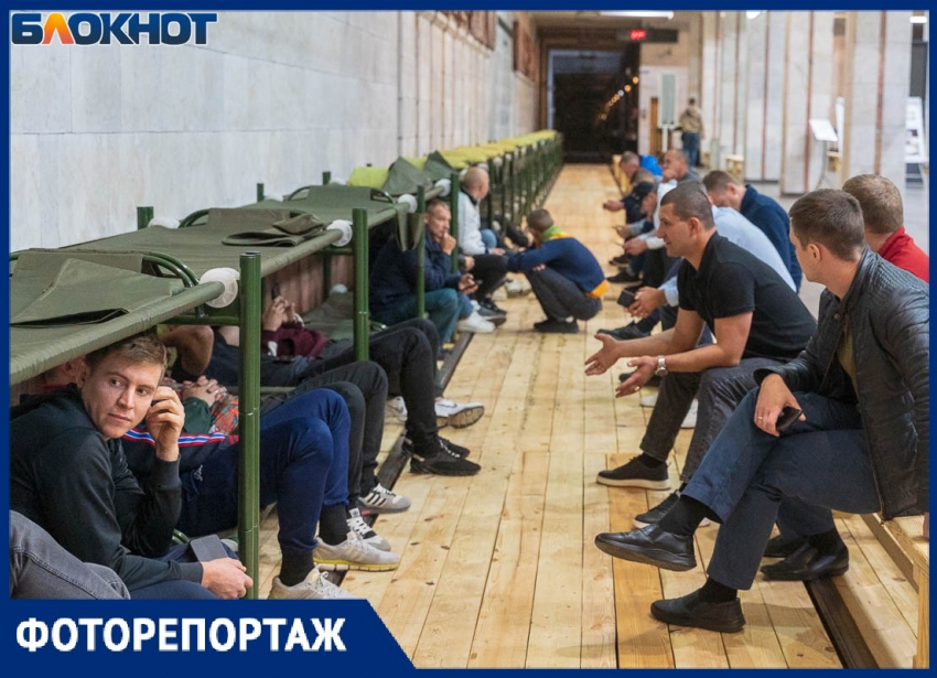 Готовиться к времени «Ч» дал команду губернатор в самом большом бомбоубежище Волгограда