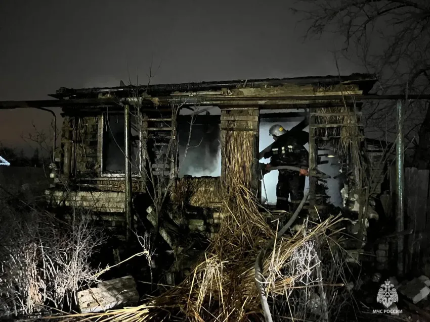 Женщина сгорела при попытке согреться под Волгоградом 