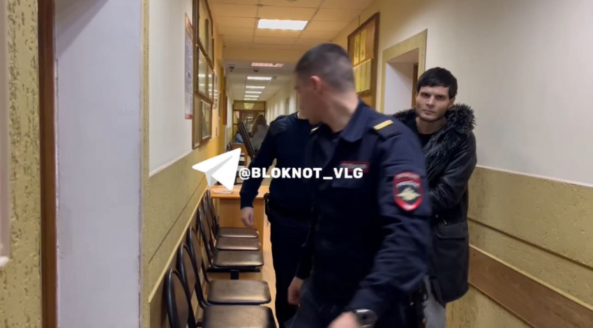 «Я звезда, было мерзко»: треш-стример Прокудин вышел в первый эфир после колонии