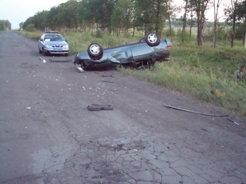 Под Волгоградом 20-летняя автоледи устроила ДТП и попала в реанимацию