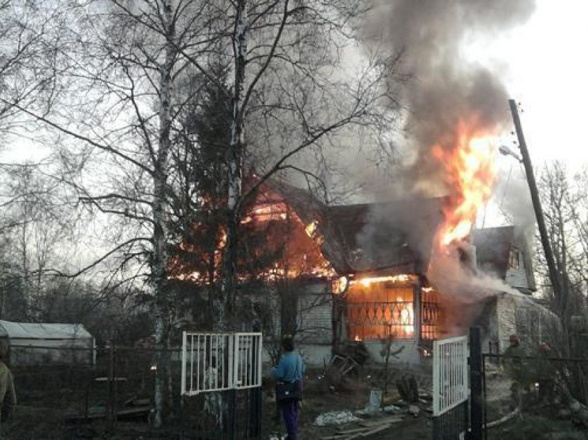 Под Волгоградом в собственном доме сгорела 85-летняя пенсионерка