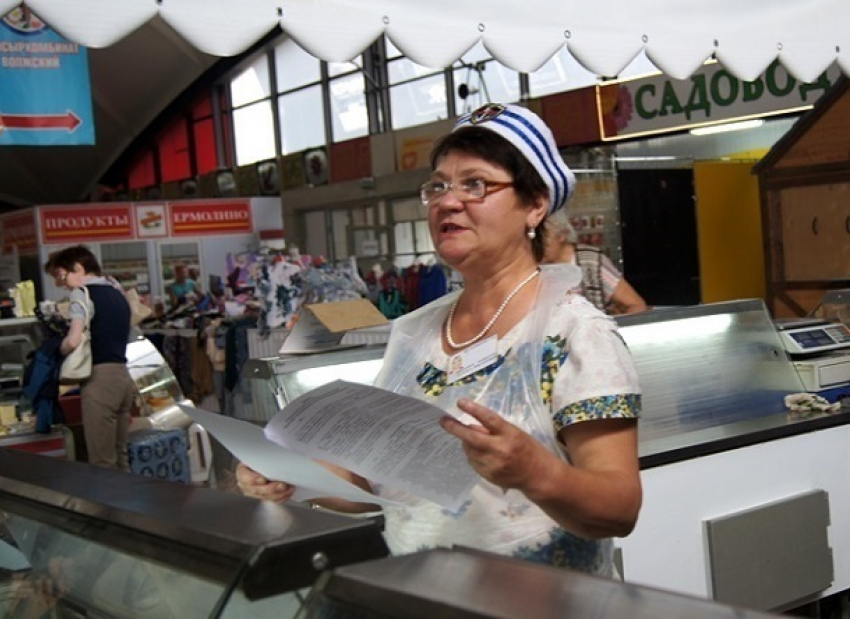 Руководство устроило на Ворошиловском рынке показательные выступления для ТВ, - предприниматели
