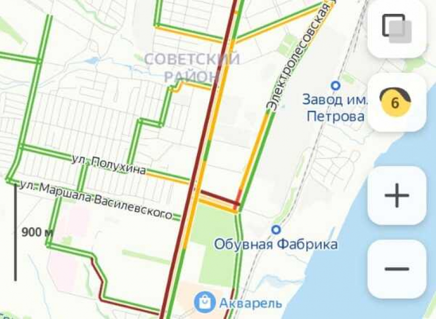 Огромная пробка парализовала движение в Советском районе Волгограда