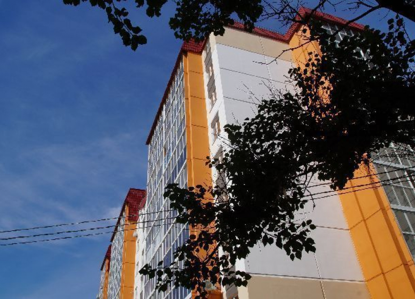 Обманутые дольщики долгостроя на Лавочкина в Волгограде получили свои квартиры