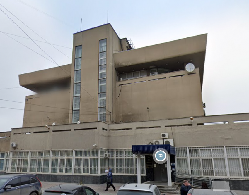 Мужчина погиб в здании Росреестра в Волгограде