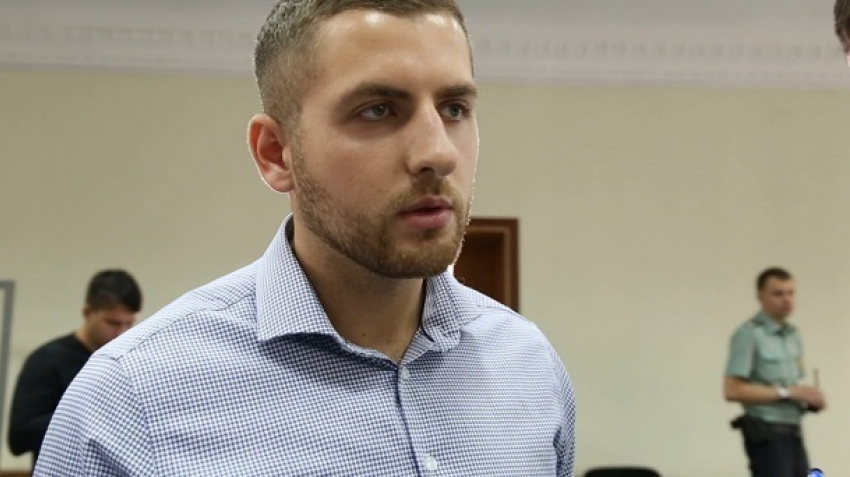 Строгий приговор Ренату Булатову будет социально несправедлив, - адвокат погибшей семьи в Волгограде