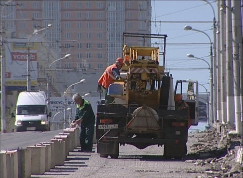 Комсомольский мост с 3 июля закрывают и для пешеходов
