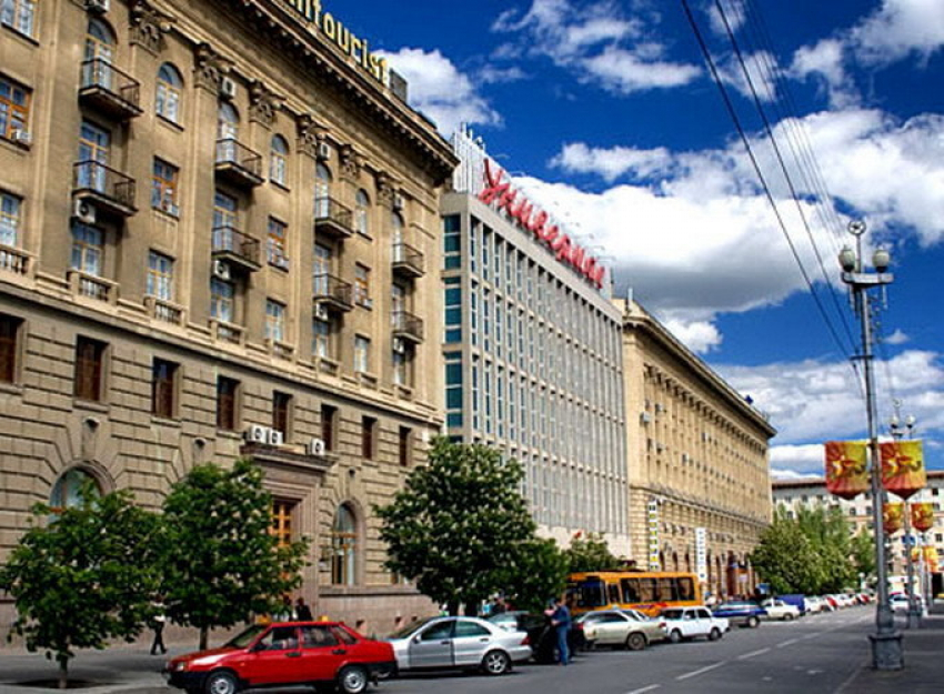 Здание ЦУМа передано в собственность Волгоградской области