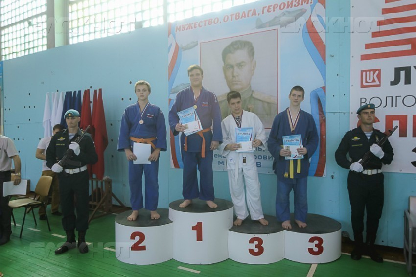 Под Волгоградом камышинские дзюдоисты завоевали 7 медалей на турнире имени Маресьева