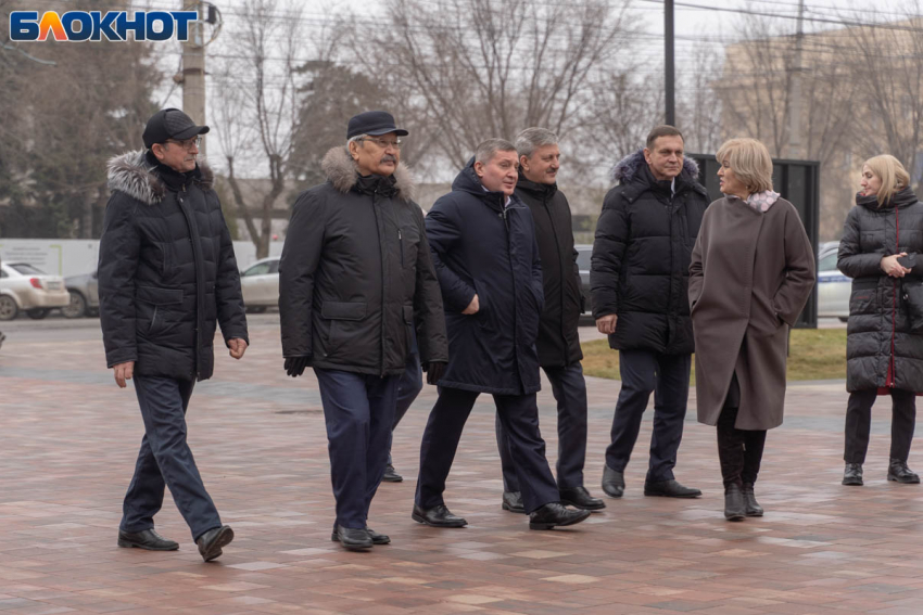 Губернатор Бочаров сделал заявление после массированной атаки БПЛА