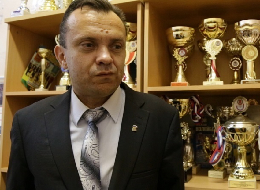 Тренеры спортшколы №7 встали на защиту увольняемого директора в Волгограде