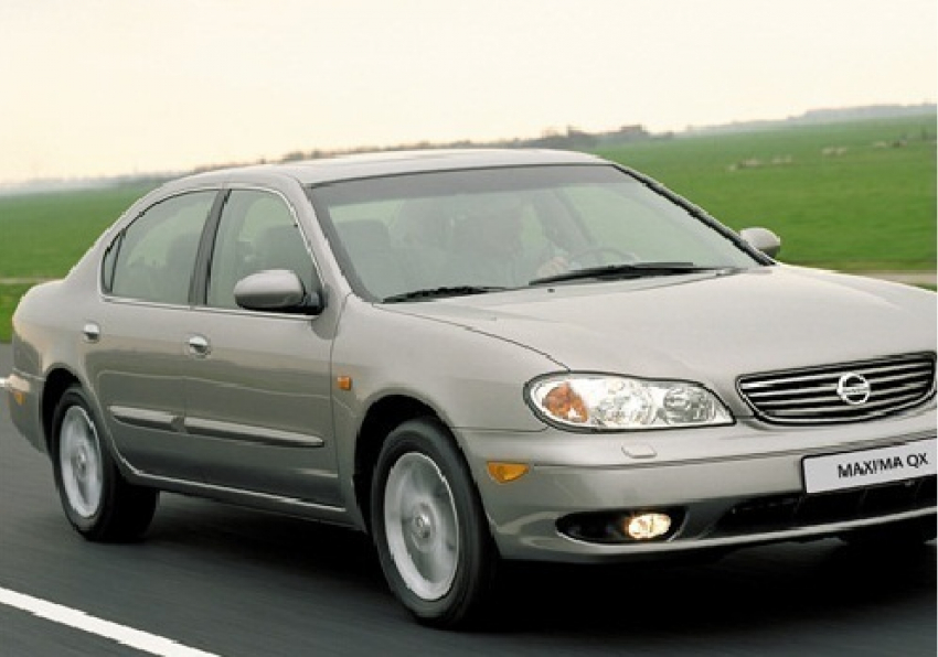 Пьяный волжанин на Nissan скрывался от полицейских с ребенком в машине