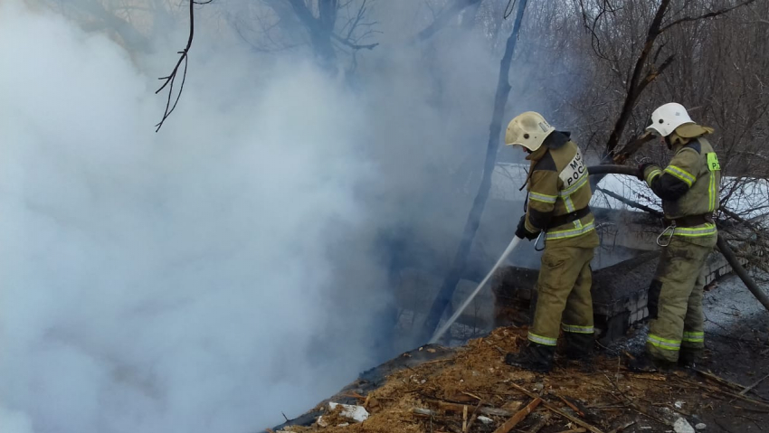 В Волгоградской области сгорели при пожарах мужчина и женщина