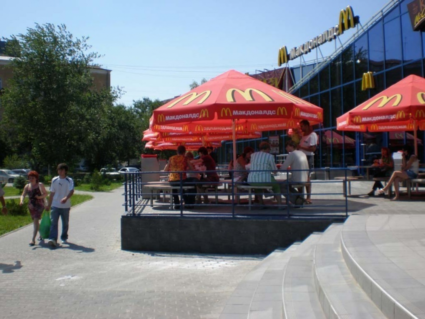 В Волгограде начались проверки сети быстрого питания McDonalds