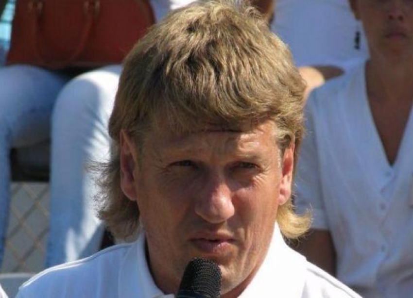 Главным тренером «Ротора» назначен Валерий Есипов