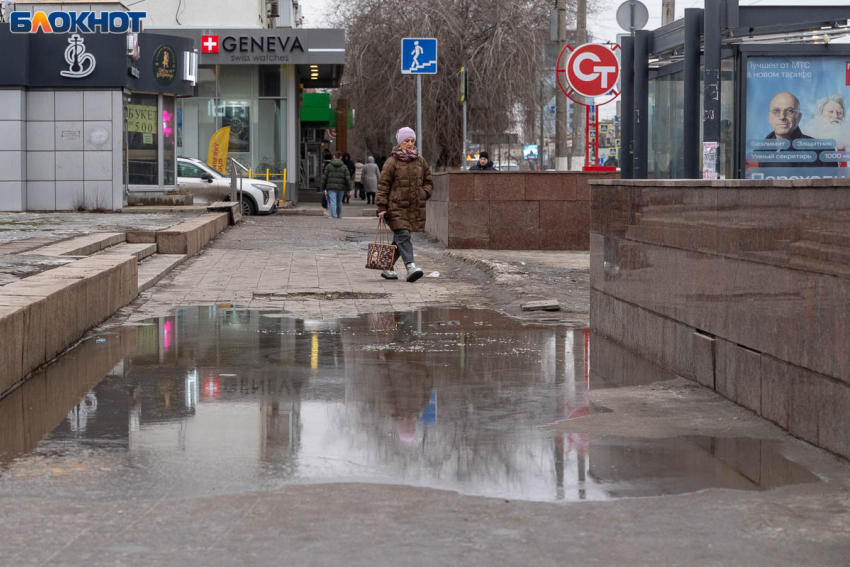 «Как-то много бабахов»: громкие звуки перепугали Волгоград