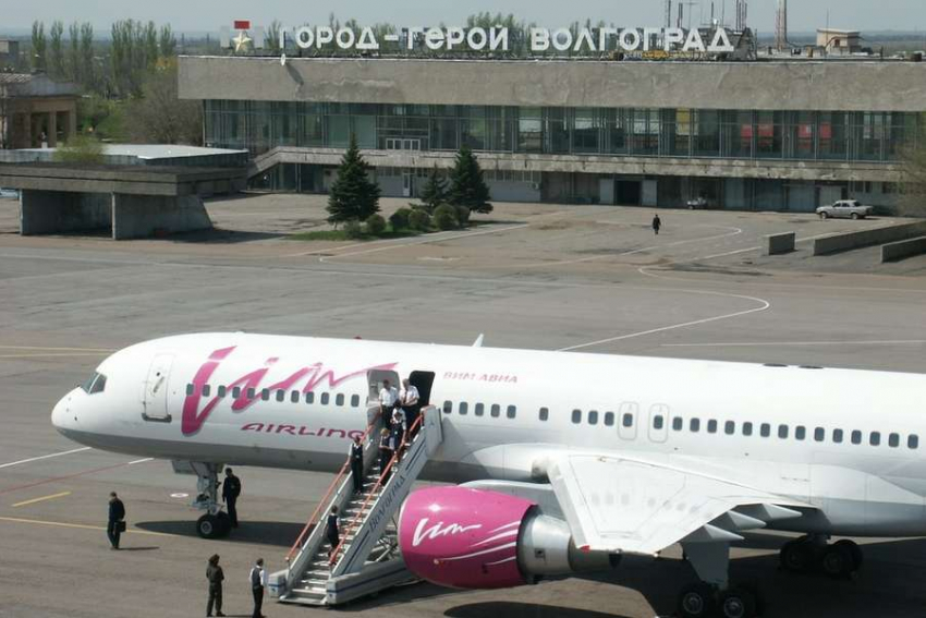 Волгоградский аэропорт не может принять 3 рейса из Москвы и 1 из Астрахани 