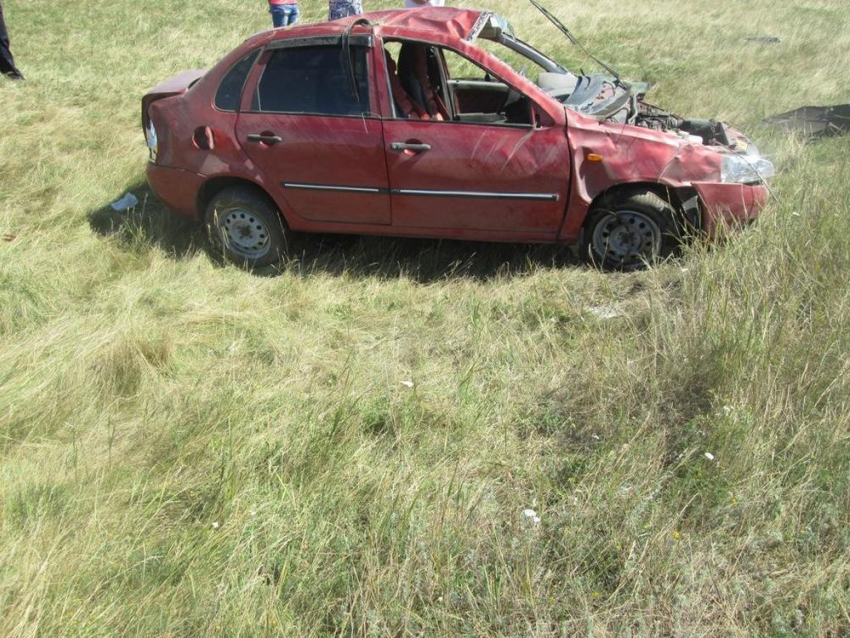 Под Волгоградом в ДТП скончался водитель Лады Калина