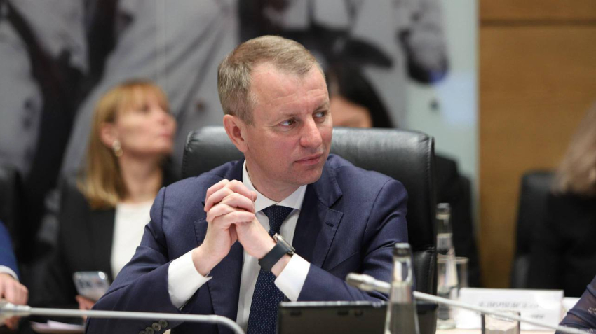 Мандат Госдумы на место в волгоградской облдуме официально сменил Алексей Волоцков