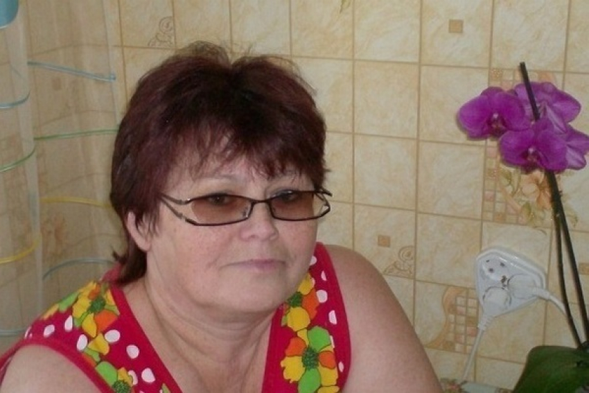 В Волгограде врач забыл в животе женщины метровую салфетку