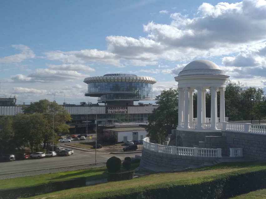 Волгоградский миллиардер купил убыточный бизнес на набережной