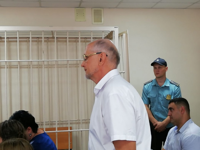 Обвиняемый в подмене органов бывший главный патологоанатом Колченко лег в больницу