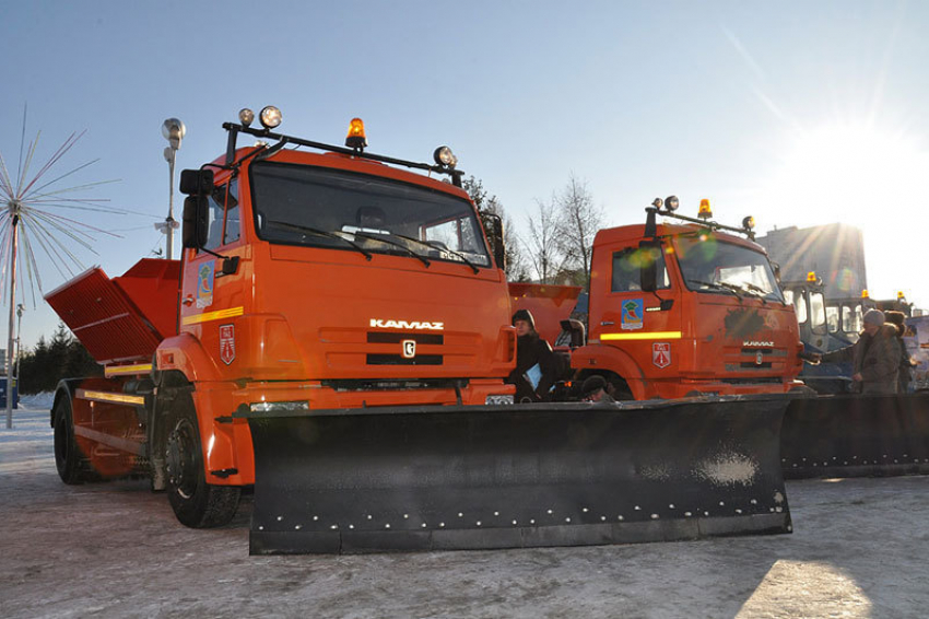 В Волгограде подрядчиков дорожных предприятий  построят на линейку