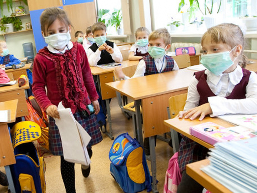 В Волгограде 50 классов закрыты на карантин из-за гриппа 