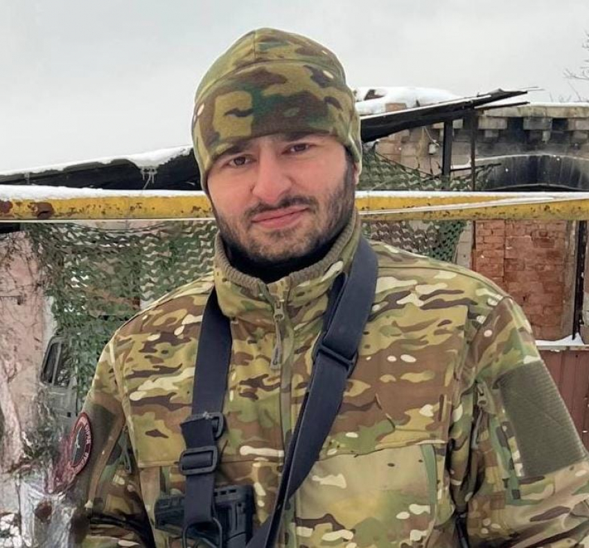 Прикрывая товарищей от БПЛА на СВО погиб волгоградец Виталий Аракелян с позывным «Вито»