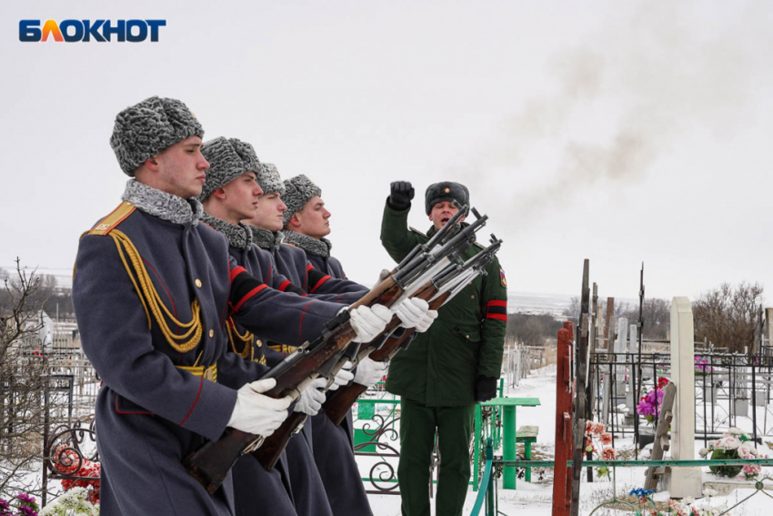 «Не стало любимого и дорогого друга, папы, мужа»: на Украине погиб житель Волгоградской области