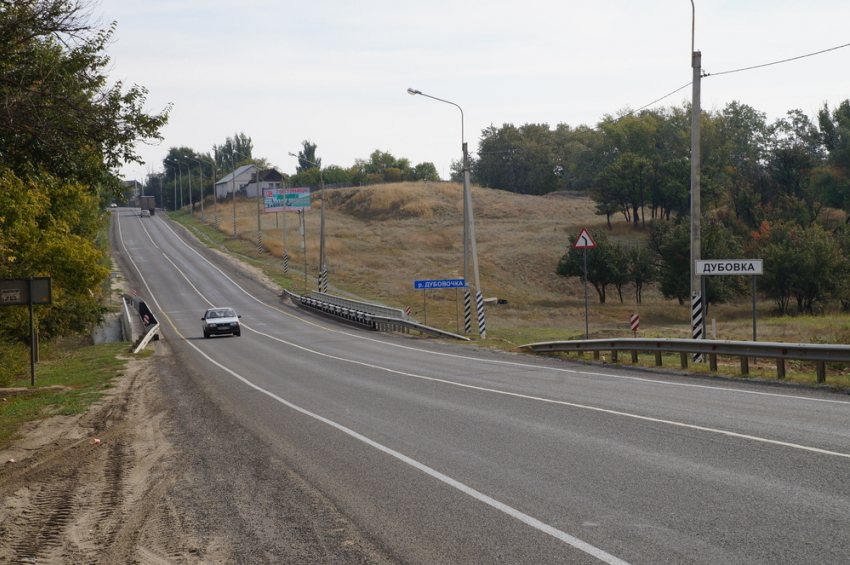Волгоградские чиновники додумались синхронизировать дорожный ремонт с заменой труб 