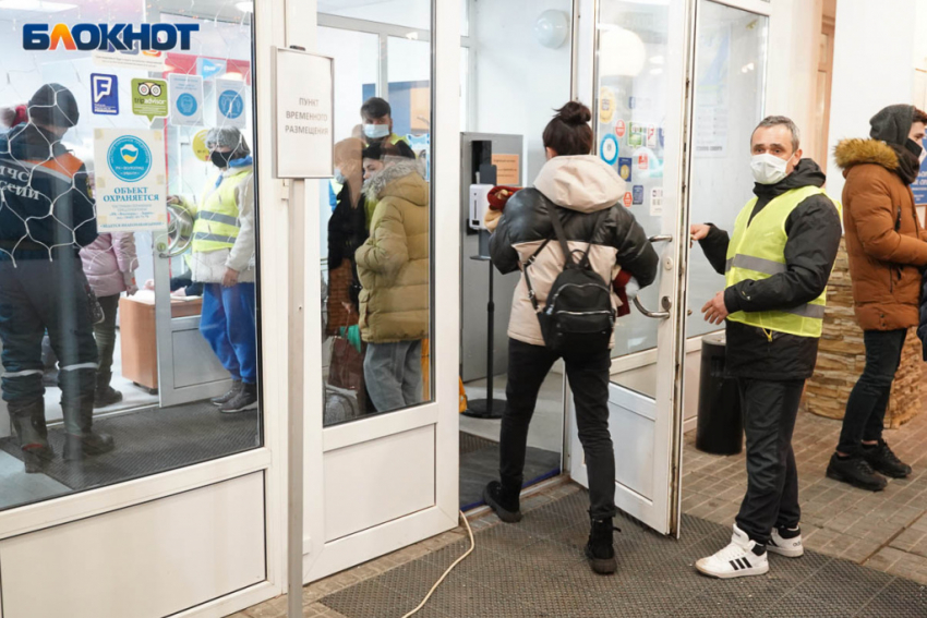 Волгоградская область выплатит беженцам из Херсона по 100 тысяч и выдаст сертификаты на жилье