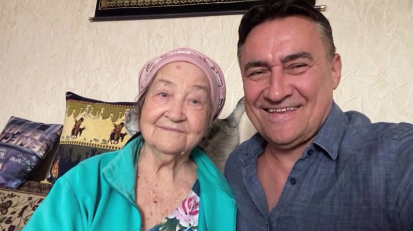Камиль Ларин с рвущей душу откровенностью рассказал о не дожившей до 90-летия матери