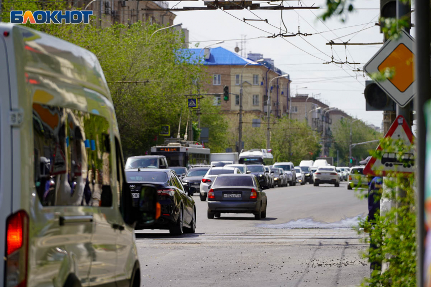 В Волгограде массово задержали водителей
