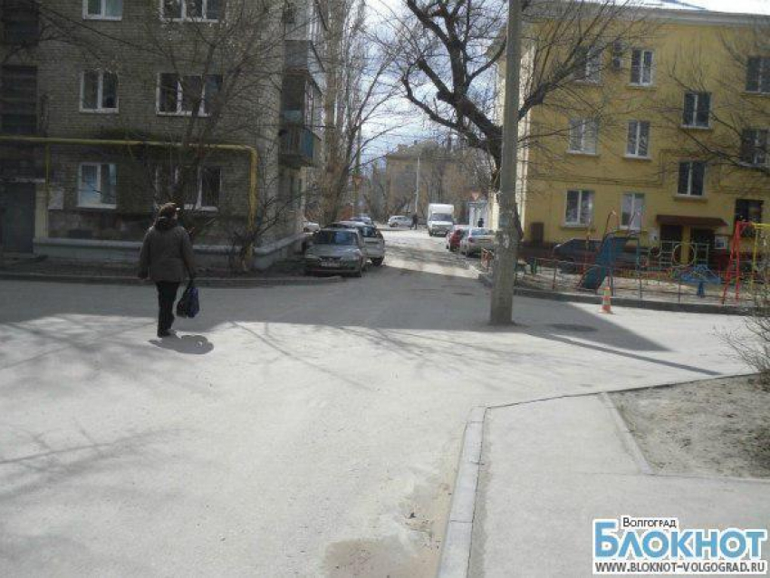 Пенсионерка обратилась в больницу после того, как ее сбили в центре Волгограда