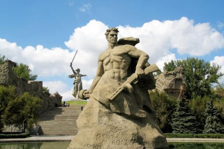 Фотобудку с картинками Мамаева кургана для ленивых установят на «Волгоград Арене»