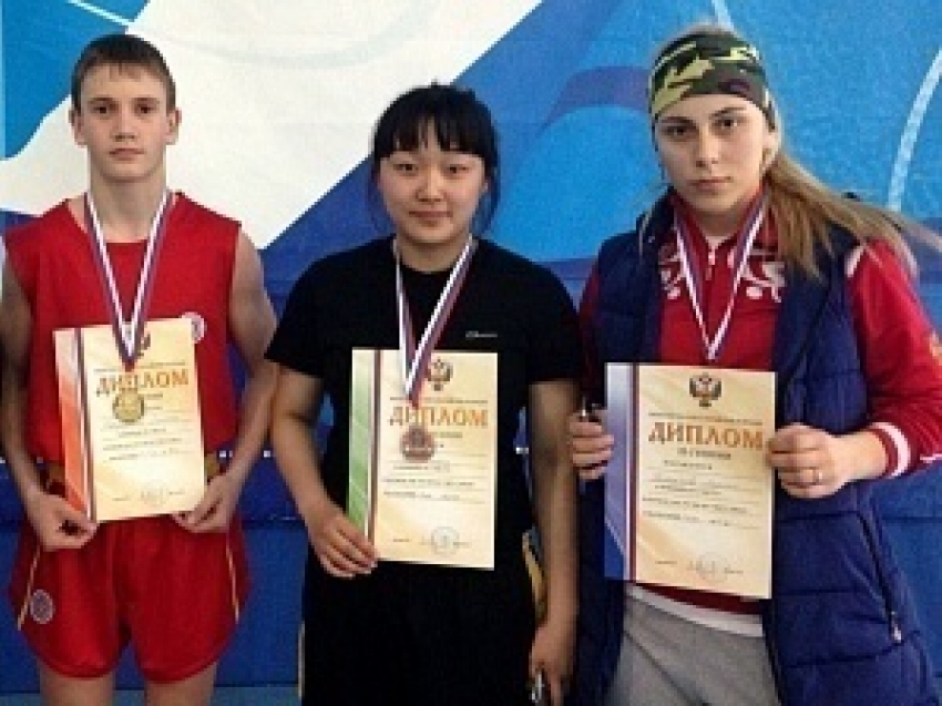 Единоборцы из Волгограда привезли 7 медалей чемпионата России