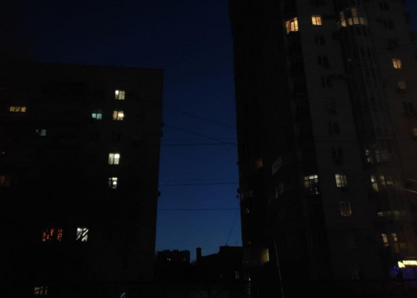 Жителей Волгограда предупредили о массовых отключениях электричества 15 июня