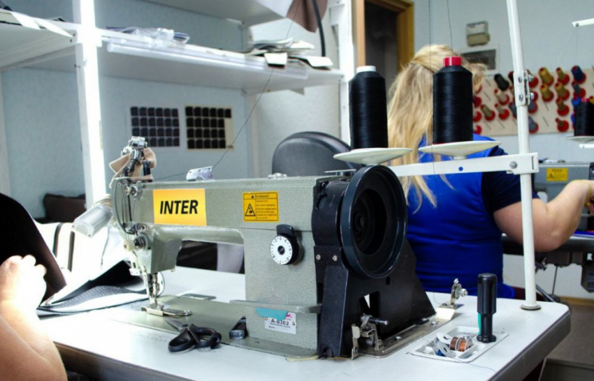 Требуются швеи для пошива авточехлов, з/п до 40 т.р. г. Волгоград