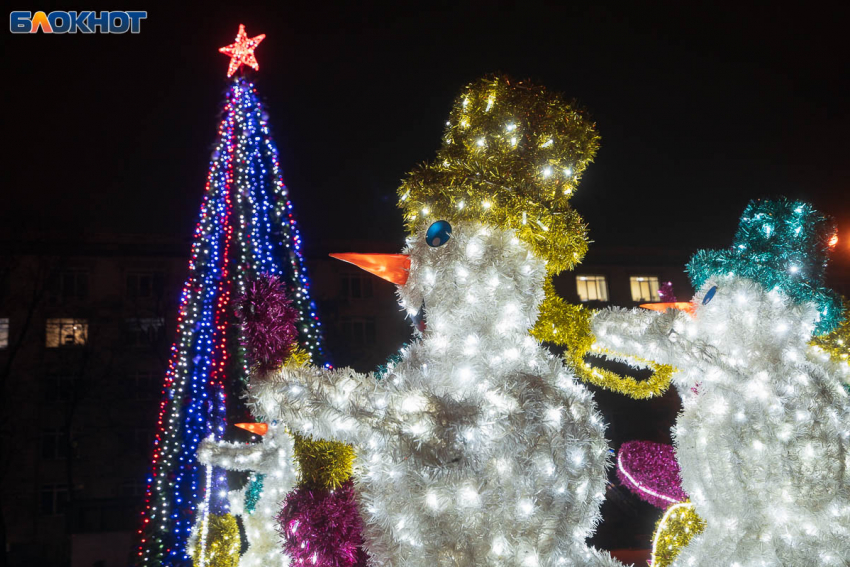 Новогоднюю иллюминацию срочно закупают для Волгограда на три миллиона 