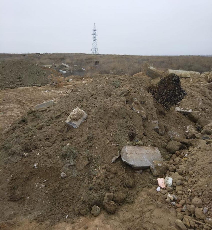 Крупная свалка появилась в волгоградской Родниковой долине