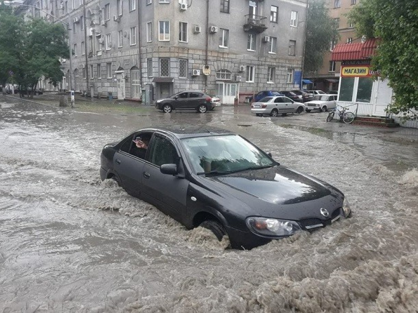 Дожди с грозами пробудут в Волгограде трое суток