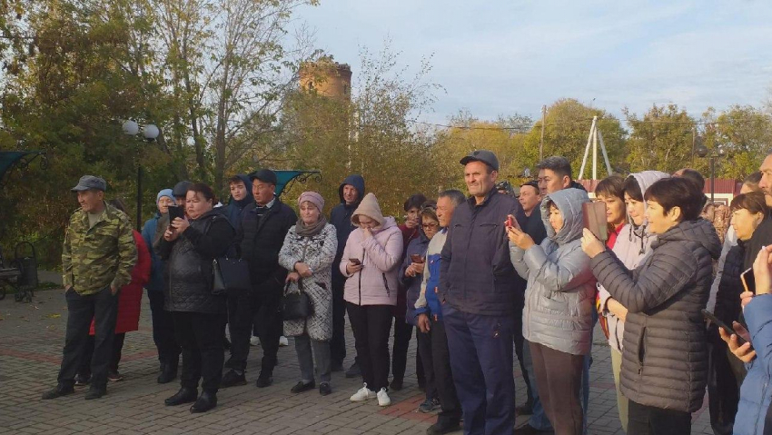 Старополтавская сш. Котельниково проводы мобилизованных видео.