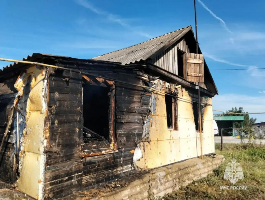 Зарядка от электросамоката спалила дом под Волгоградом
