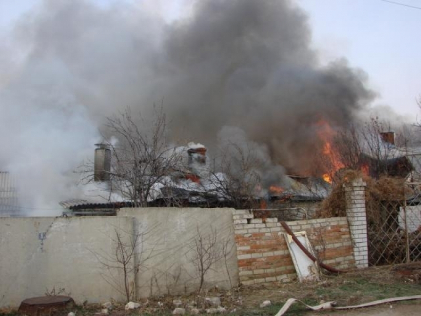 Супруги трагически погибли сегодня на пожаре в Котово