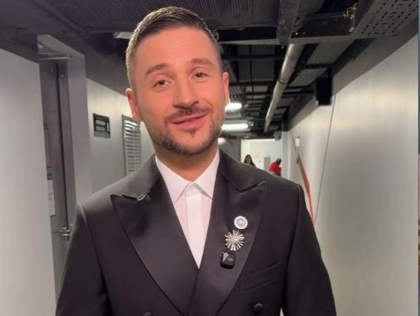 Новые даты вместо отмененных из-за аварии концертов в Волгограде назвал Сергей Лазарев