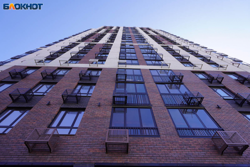 В пяти районах Волгограда электричество отключат 8 апреля